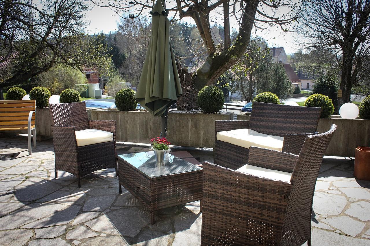 Hotel Rosenhof Garni Pegnitz Eksteriør billede